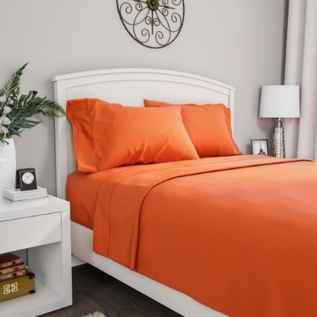 HASTINGS HOME Brushed Microfiber 3-piece Bed Linens with Fitted, Flat Sheet, and Pillowcase (Twin, Orange) 526312WZC